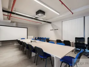 Prodej kanceláře, Brno, Pražákova, 211 m2