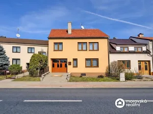 Prodej rodinného domu, Neslovice, Zahrádky, 243 m2