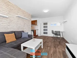 Pronájem bytu 2+kk, Praha - Stodůlky, Husníkova, 43 m2