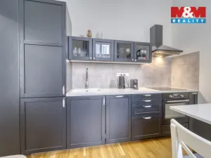 Prodej bytu 1+kk, Praha - Vinohrady, Římská, 35 m2