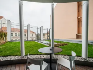 Pronájem bytu 2+kk, Praha - Smíchov, Holečkova, 180 m2