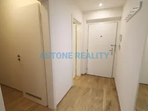 Pronájem bytu 2+kk, Praha - Žižkov, Olšanská, 51 m2