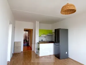 Pronájem bytu 2+kk, Praha - Chodov, Majerského, 41 m2