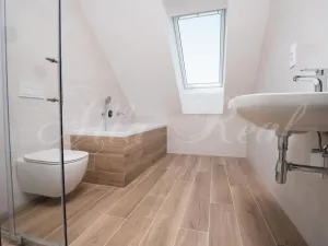 Prodej bytu 4+kk, Ostopovice, B. Němcové, 170 m2