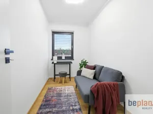 Pronájem bytu 3+kk, Zlatníky-Hodkovice, K Cihelně, 53 m2