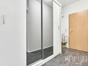 Pronájem bytu 2+kk, Třebíč, Kremláčkova, 49 m2