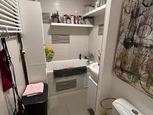 Pronájem bytu 2+1, Jablonec nad Nisou, Spojovací, 64 m2