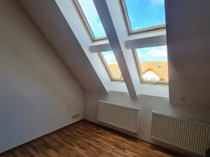 Pronájem bytu 1+kk, Velké Přílepy, Roztocká, 44 m2