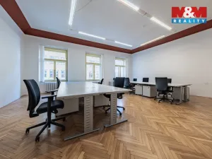 Pronájem kanceláře, Praha - Vinohrady, náměstí Míru, 92 m2
