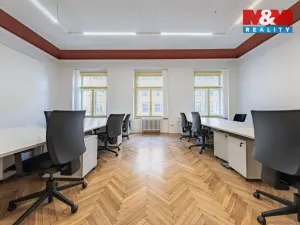 Pronájem kanceláře, Praha - Vinohrady, náměstí Míru, 92 m2