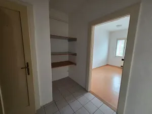 Pronájem bytu 1+1, Ostrava, Veleslavínova, 42 m2