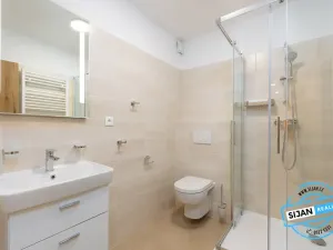 Pronájem bytu 2+1, Opava, Krnovská, 39 m2