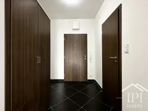 Prodej bytu 1+kk, Praha - Střížkov, Makedonská, 32 m2