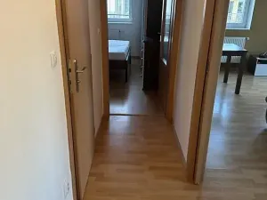 Pronájem bytu 2+kk, Praha - Řeporyje, Dělená, 56 m2