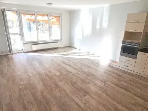 Pronájem bytu 2+kk, Praha - Čakovice, Marty Krásové, 52 m2