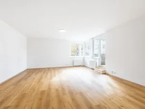 Prodej bytu 3+kk, Praha - Motol, Jeřabinová, 100 m2