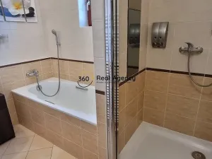 Pronájem bytu 3+kk, Praha - Štěrboholy, Laudonova, 135 m2