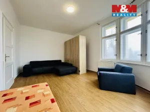 Pronájem bytu 1+1, Klatovy - Klatovy II, Masarykova, 54 m2