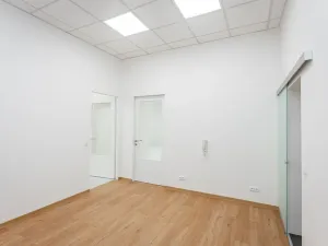 Pronájem kanceláře, Praha - Nové Město, Krakovská, 118 m2