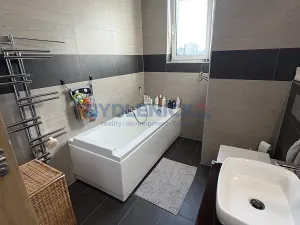 Prodej bytu 2+kk, České Budějovice, České Vrbné, 71 m2