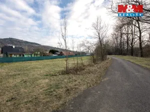 Prodej pole, Vsetín, 1931 m2