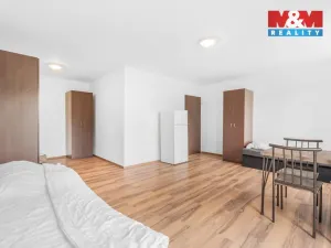 Prodej činžovního domu, Milovice, Topolová, 3337 m2