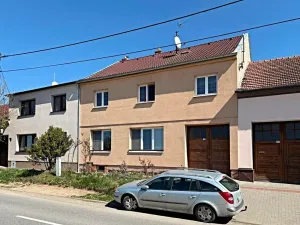 Prodej rodinného domu, Čebín, 250 m2