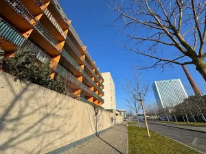 Pronájem bytu 3+kk, Praha - Vysočany, Moravcových, 86 m2