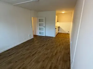 Pronájem bytu 2+kk, Nové Strašecí, Zahradní, 43 m2