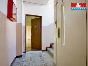 Prodej bytu 2+1, Chomutov, Skalková, 61 m2