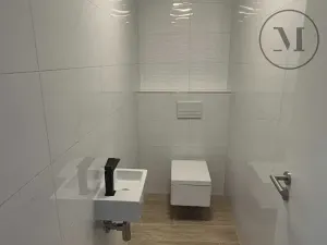 Pronájem bytu 2+kk, České Budějovice, Branišovská, 57 m2