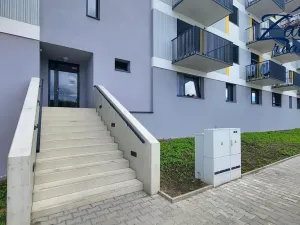 Pronájem bytu 1+kk, Kladno, Štěpána Rautenstraucha, 32 m2