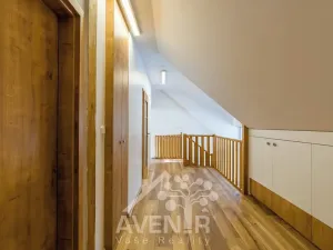 Prodej rodinného domu, Josefův Důl, 200 m2