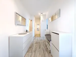 Prodej bytu 3+1, Praha - Prosek, Vysočanská, 74 m2