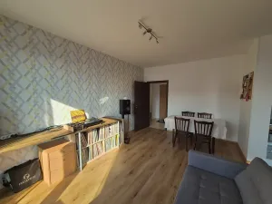Prodej bytu 2+kk, Praha - Dolní Měcholupy, Honzíkova, 56 m2
