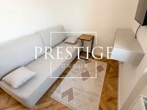 Pronájem bytu 2+kk, Praha - Smíchov, Nádražní, 32 m2