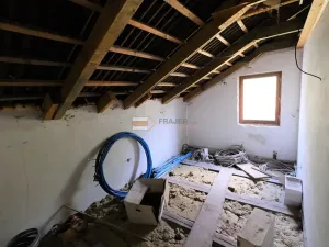 Prodej rodinného domu, Kestřany, 250 m2