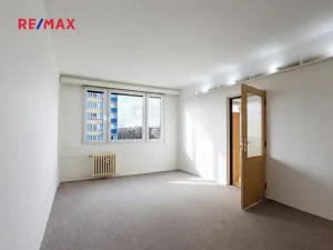 Prodej bytu 3+1, Praha - Malešice, Počernická, 72 m2