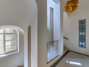 Pronájem bytu 3+1, Praha - Malá Strana, U lužického semináře, 111 m2