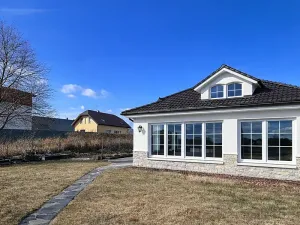 Prodej rodinného domu, Jesenice, Platanová, 435 m2