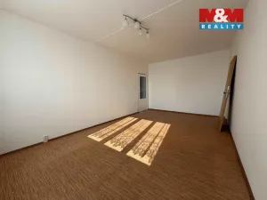 Pronájem bytu 1+1, Žatec, Javorová, 34 m2