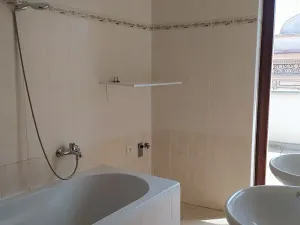 Pronájem bytu 5+kk, Chrudim, Resselovo náměstí, 149 m2