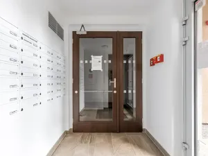 Pronájem bytu 1+kk, Praha - Horní Měcholupy, Mantovská, 32 m2