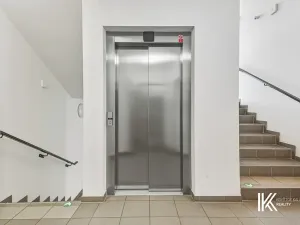 Prodej bytu 2+kk, Pardubice, Na Spravedlnosti, 53 m2