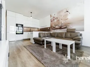 Pronájem bytu 2+kk, Olomouc, Janského, 72 m2