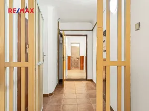 Prodej bytu 4+1, Praha - Malá Strana, Valdštejnská, 117 m2