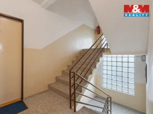 Prodej bytu 3+1, Bzová, 75 m2