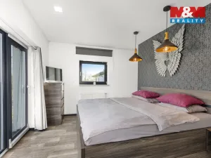 Prodej rodinného domu, Chrudim - Chrudim III, Obce Ležáků, 220 m2