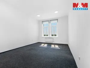 Pronájem kanceláře, Plzeň - Severní Předměstí, Karlovarská, 100 m2