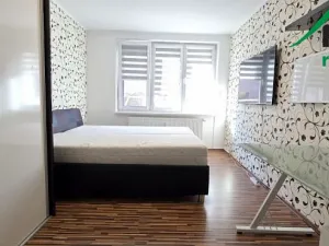 Prodej bytu 2+1, Tachov, 1. máje, 58 m2